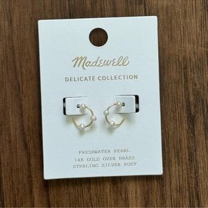 Madewell Demi fine freshwater pearl hoop earring